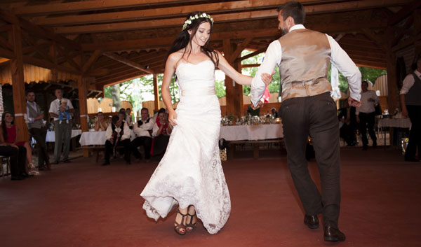 Making Your First Dance a Memory for Life !